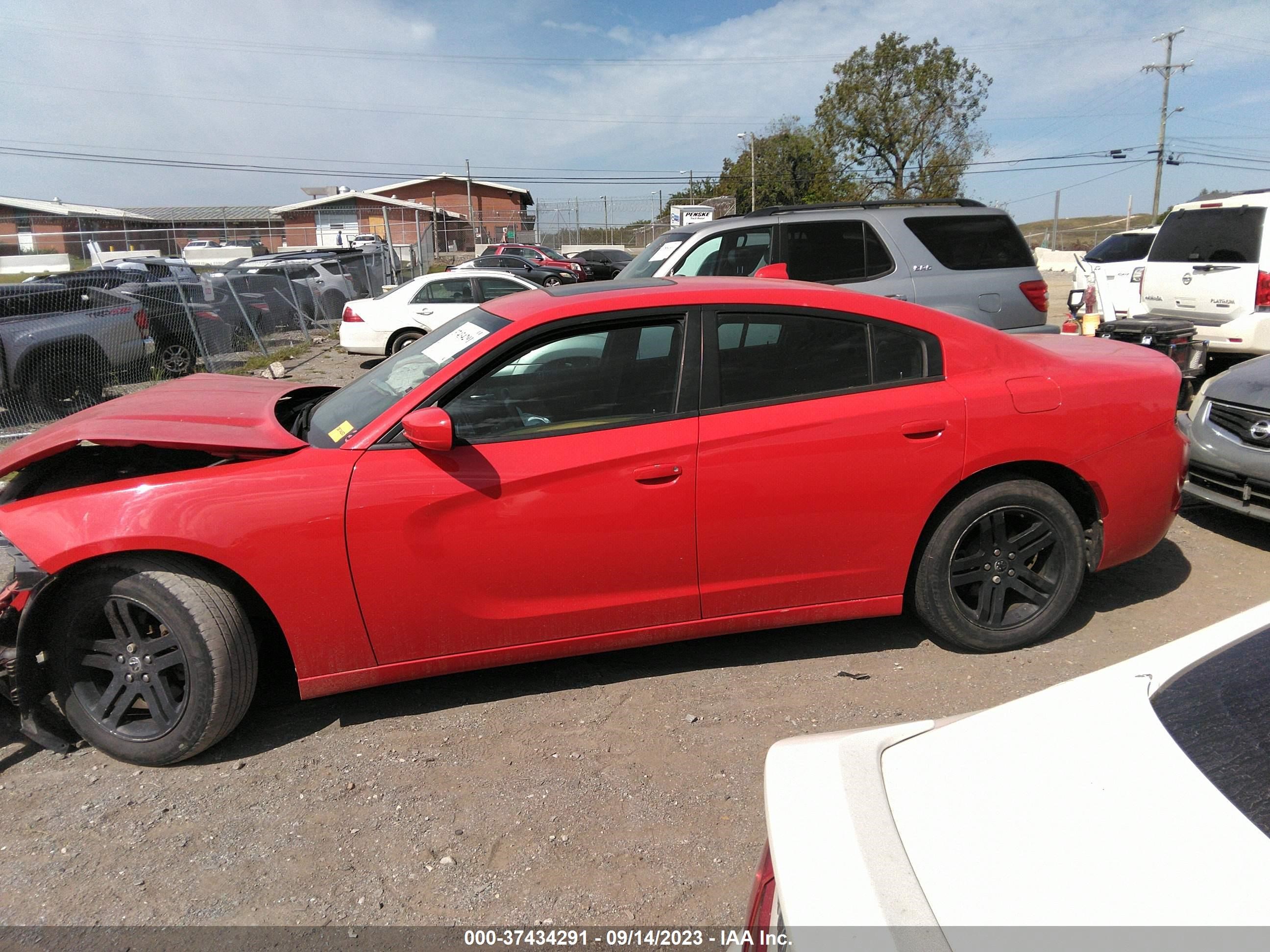 Photo 14 VIN: 2C3CDXHG8HH515772 - DODGE CHARGER 