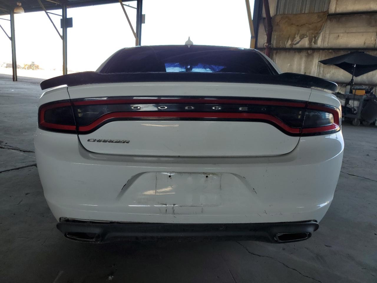 Photo 5 VIN: 2C3CDXHG8HH523659 - DODGE CHARGER 