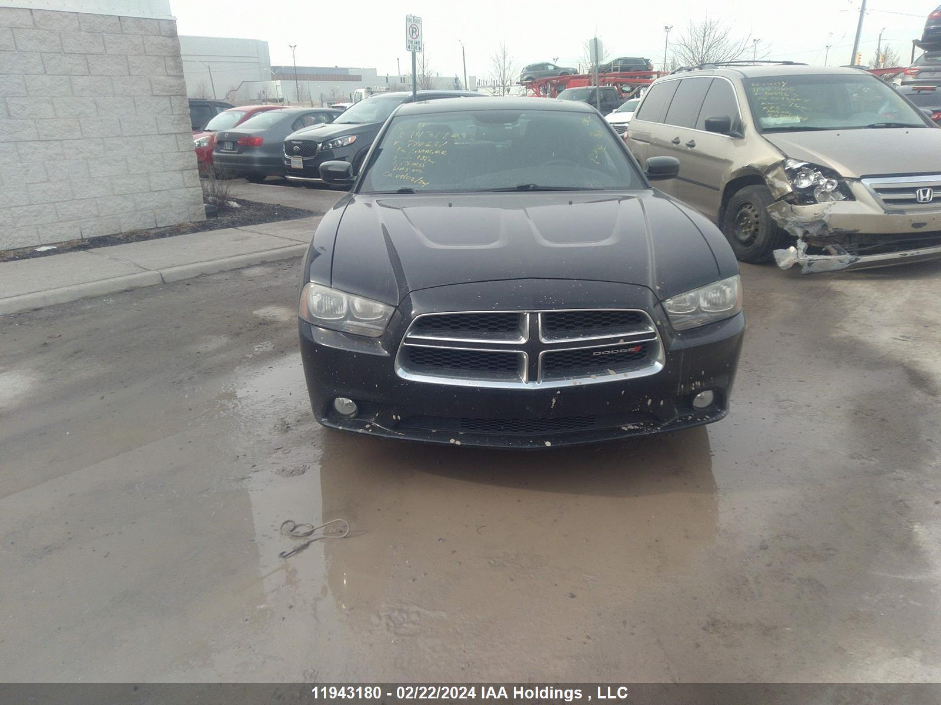 Photo 12 VIN: 2C3CDXHG9DH710631 - DODGE CHARGER 