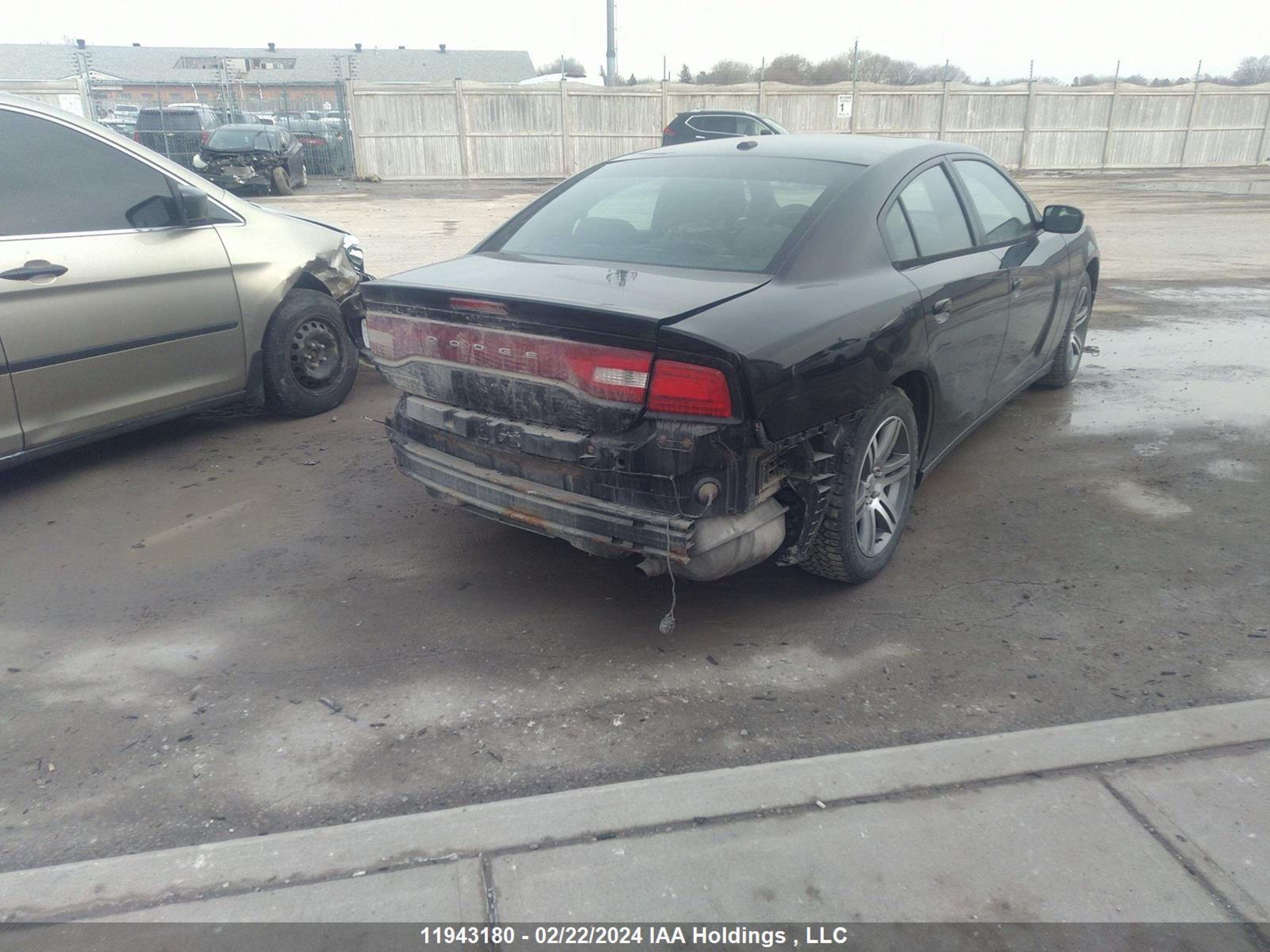 Photo 3 VIN: 2C3CDXHG9DH710631 - DODGE CHARGER 