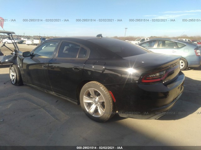 Photo 2 VIN: 2C3CDXHG9GH174316 - DODGE CHARGER 