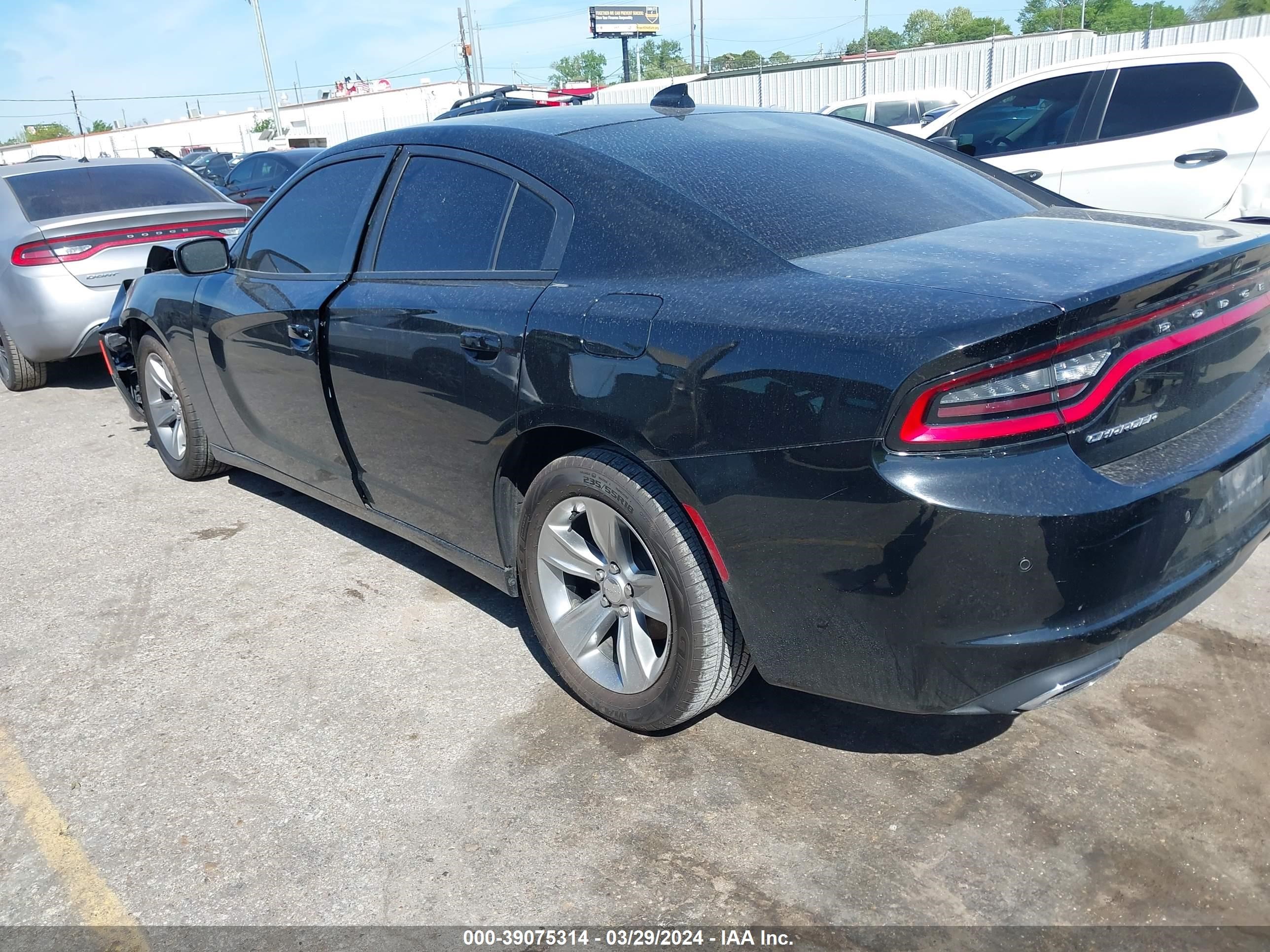 Photo 2 VIN: 2C3CDXHG9HH593056 - DODGE CHARGER 