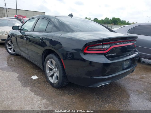 Photo 2 VIN: 2C3CDXHG9JH156552 - DODGE CHARGER 