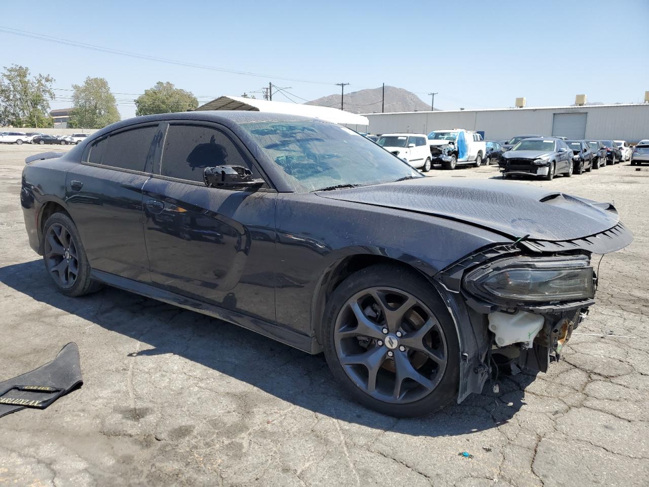 Photo 3 VIN: 2C3CDXHG9KH513052 - DODGE CHARGER 