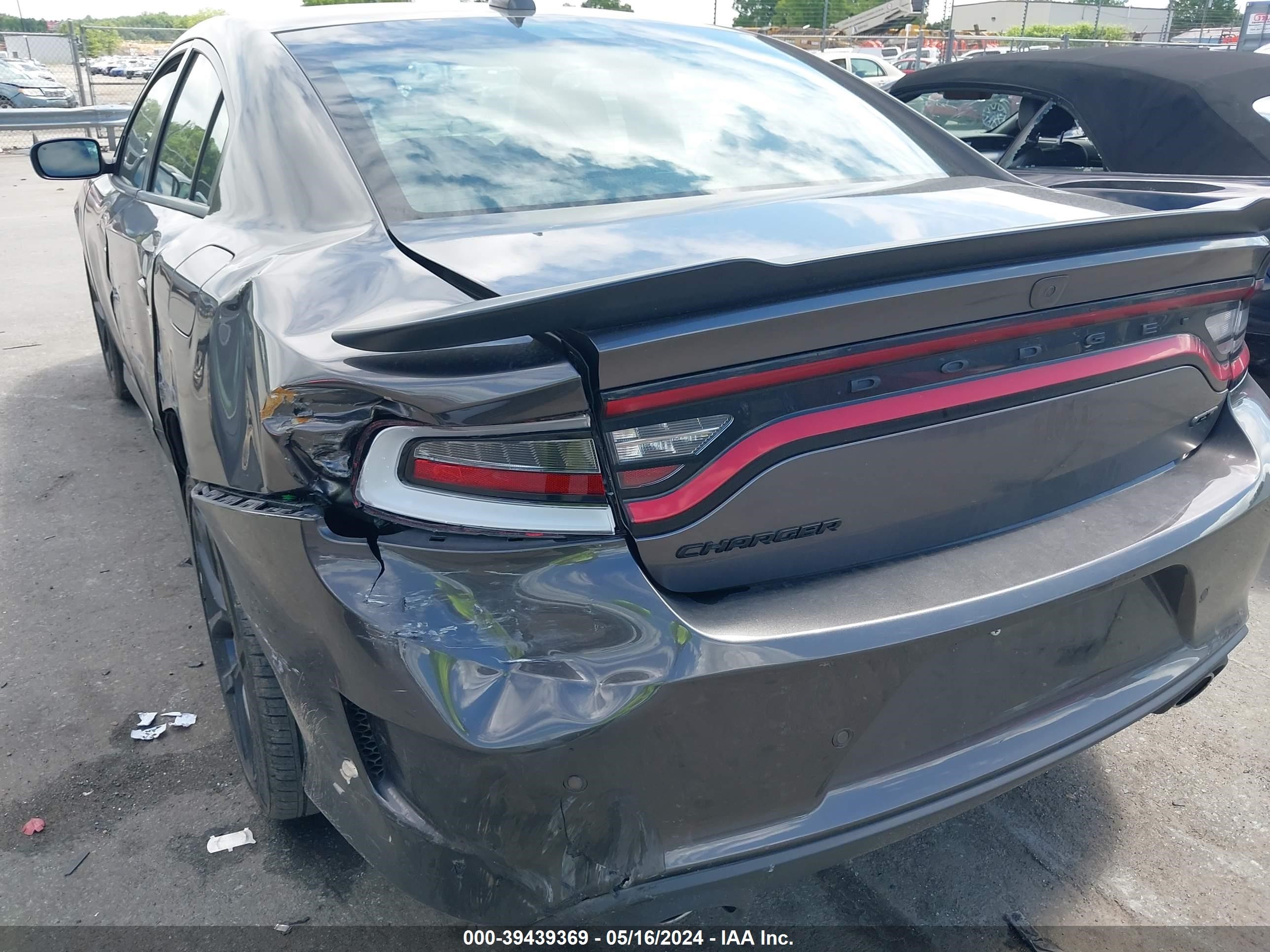 Photo 17 VIN: 2C3CDXHG9NH244636 - DODGE CHARGER 