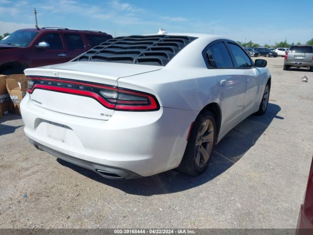 Photo 3 VIN: 2C3CDXHGXFH794848 - DODGE CHARGER 