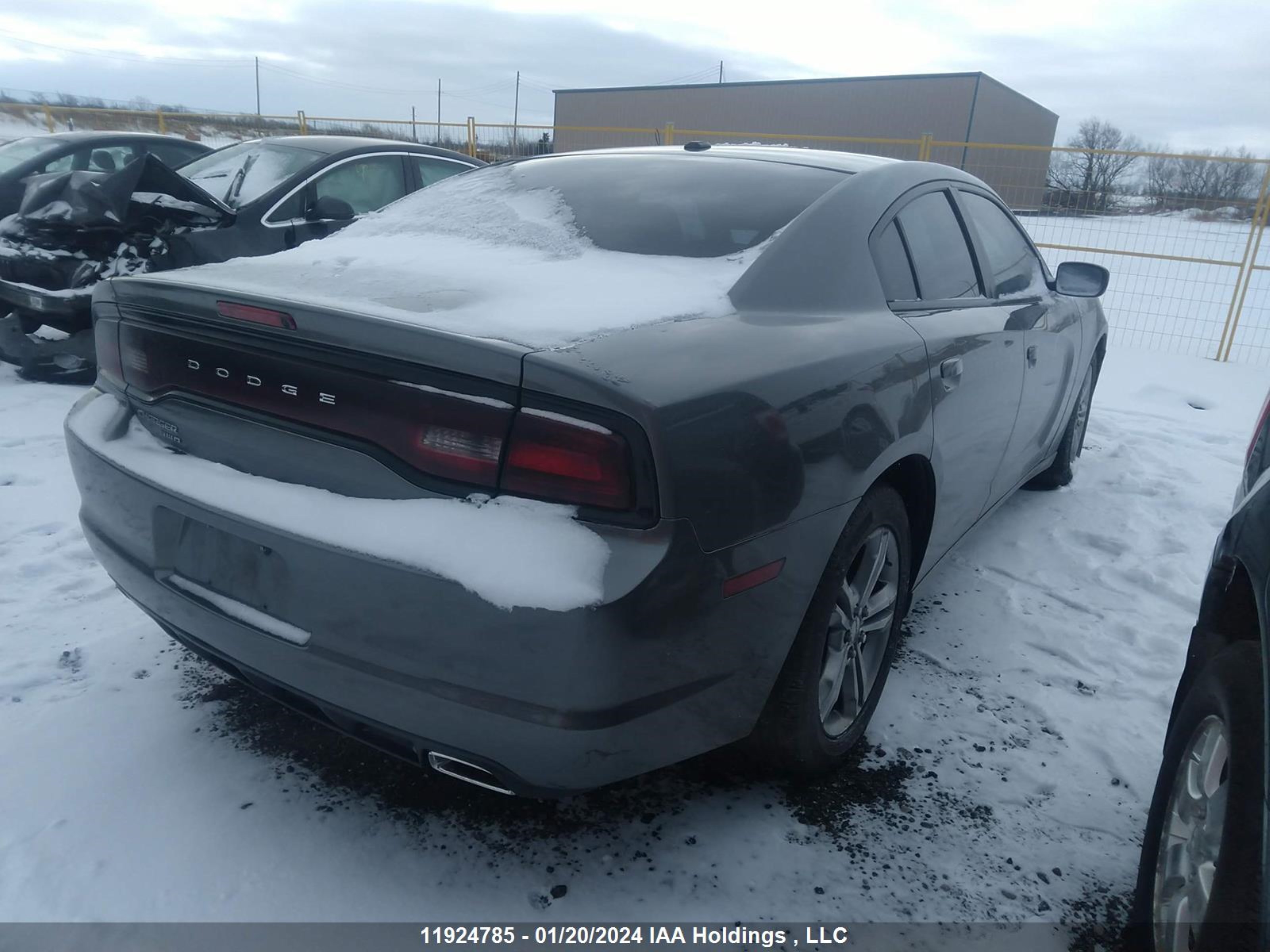 Photo 3 VIN: 2C3CDXJG1CH136129 - DODGE CHARGER 