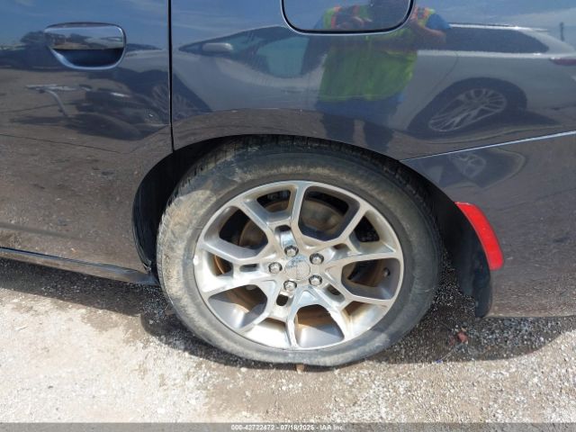 Photo 5 VIN: 2C3CDXJG2HH635285 - DODGE CHARGER 