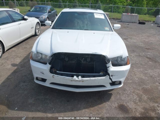 Photo 5 VIN: 2C3CDXJG3DH608378 - DODGE CHARGER 