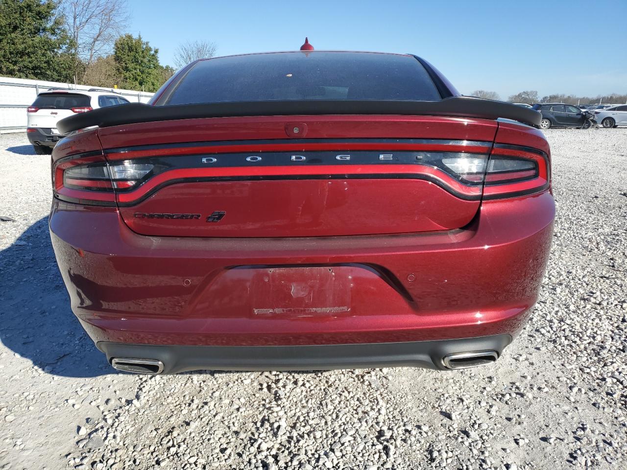 Photo 5 VIN: 2C3CDXJG3KH550530 - DODGE CHARGER 