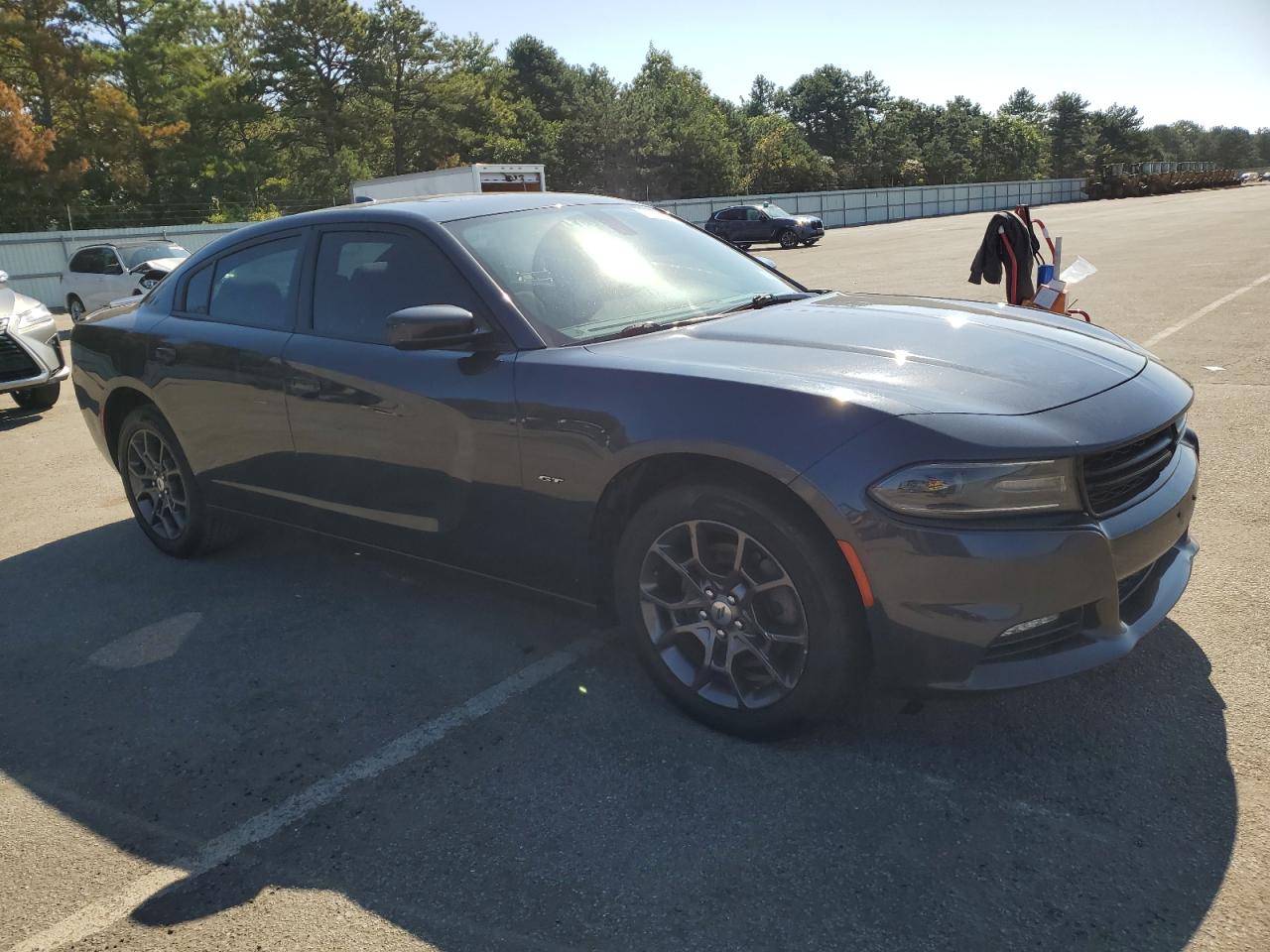 Photo 3 VIN: 2C3CDXJG4JH292730 - DODGE CHARGER 