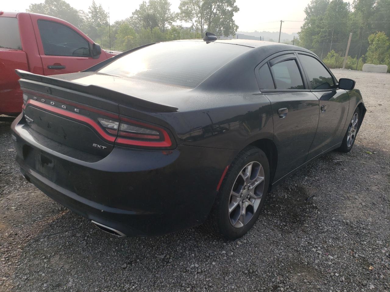 Photo 2 VIN: 2C3CDXJG5HH505856 - DODGE CHARGER 