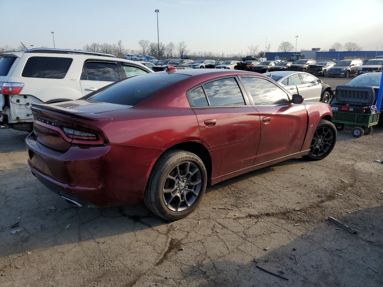 Photo 2 VIN: 2C3CDXJG5JH274401 - DODGE CHARGER 