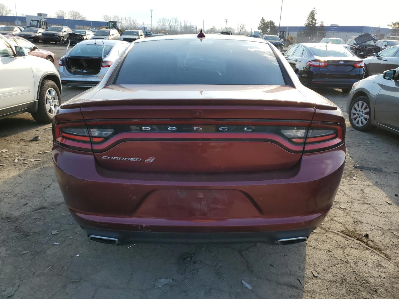 Photo 5 VIN: 2C3CDXJG5JH274401 - DODGE CHARGER 