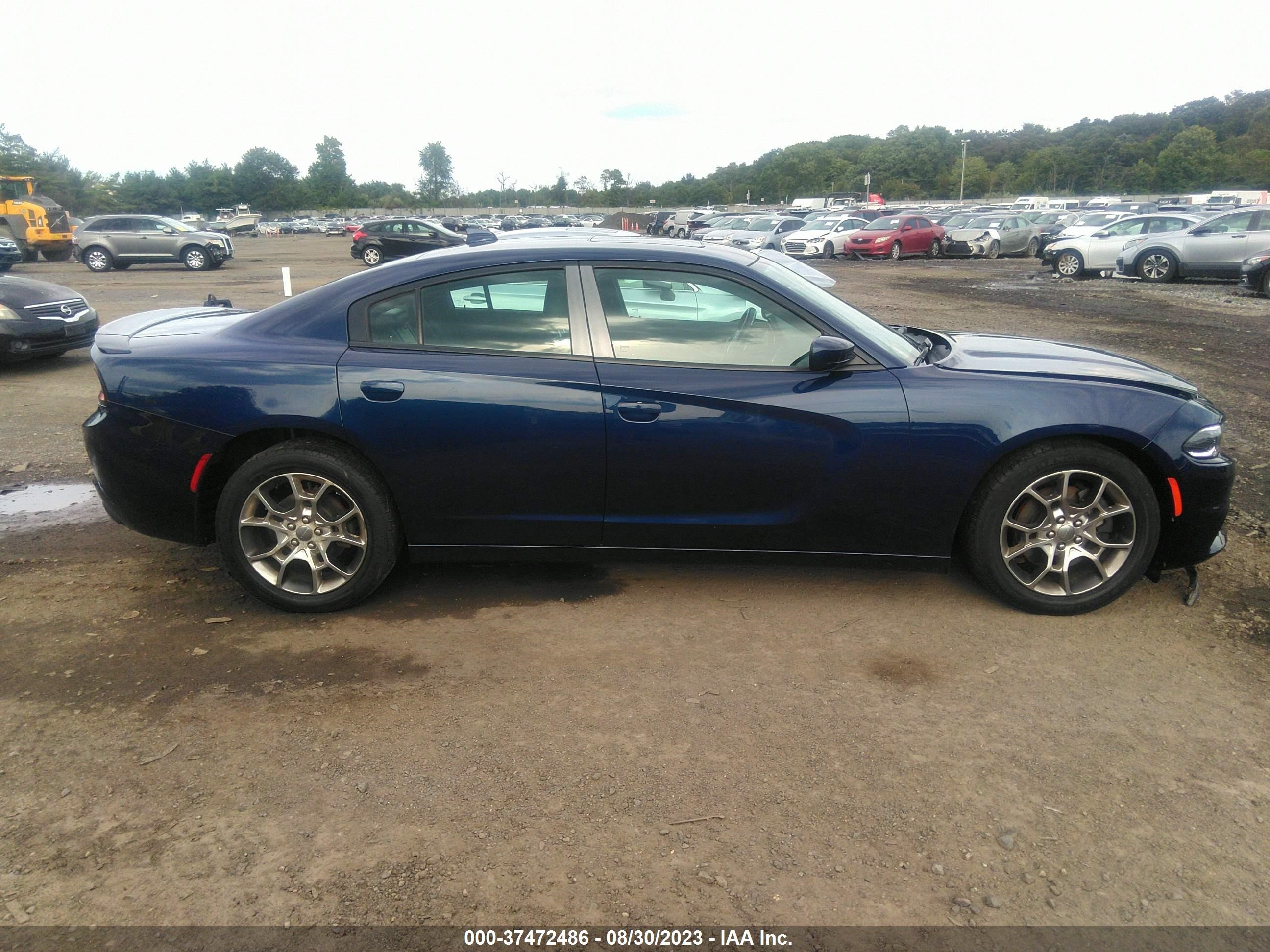 Photo 12 VIN: 2C3CDXJG8GH123352 - DODGE CHARGER 