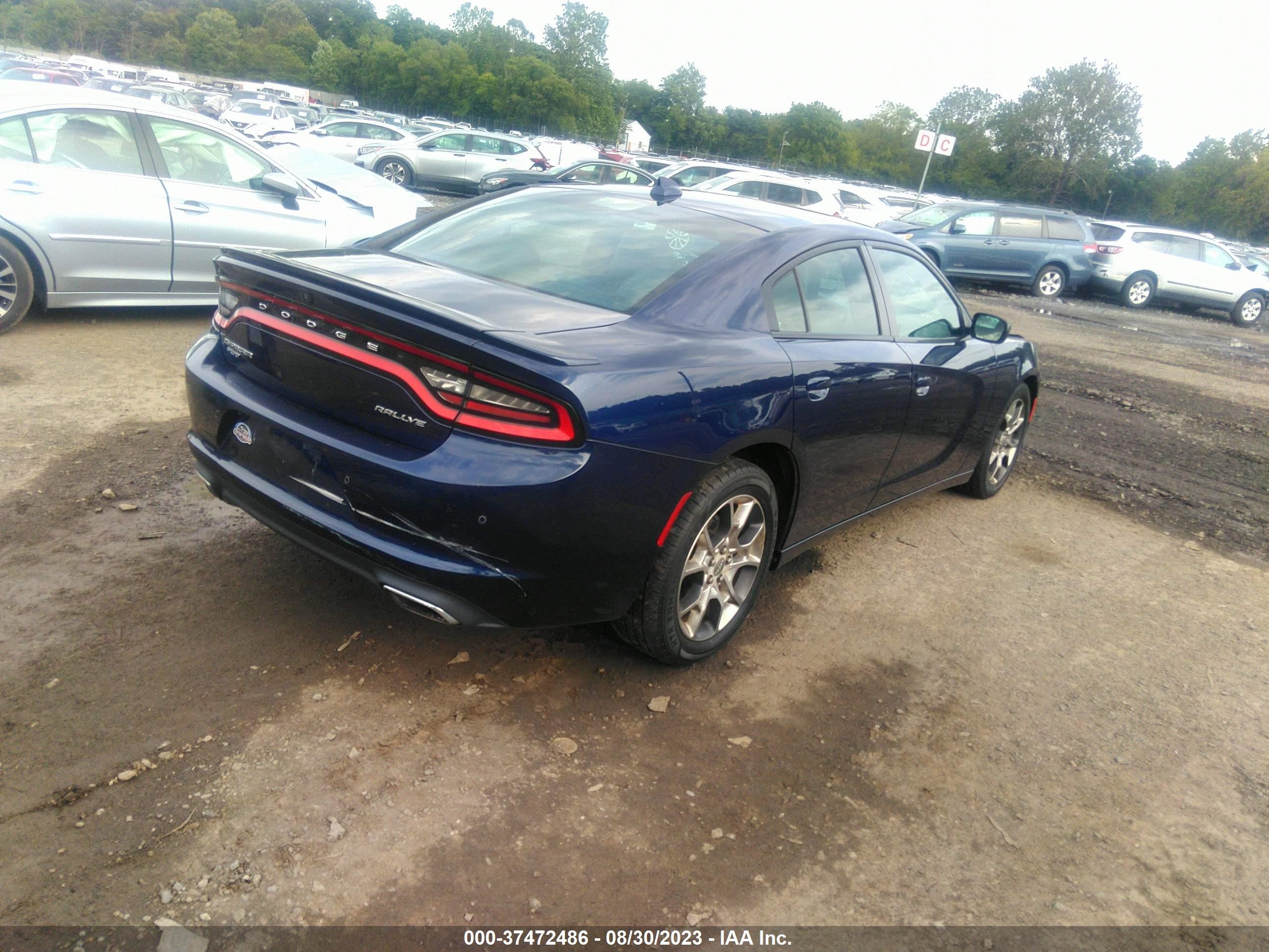 Photo 3 VIN: 2C3CDXJG8GH123352 - DODGE CHARGER 