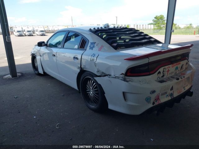 Photo 2 VIN: 2C3CDXJG8GH155914 - DODGE CHARGER 