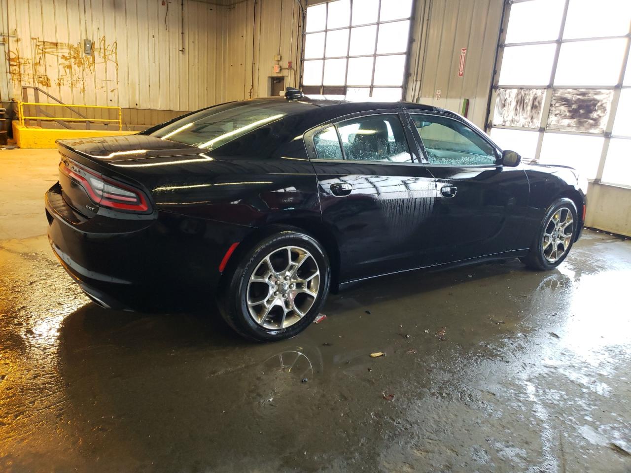 Photo 2 VIN: 2C3CDXJG8GH235309 - DODGE CHARGER 