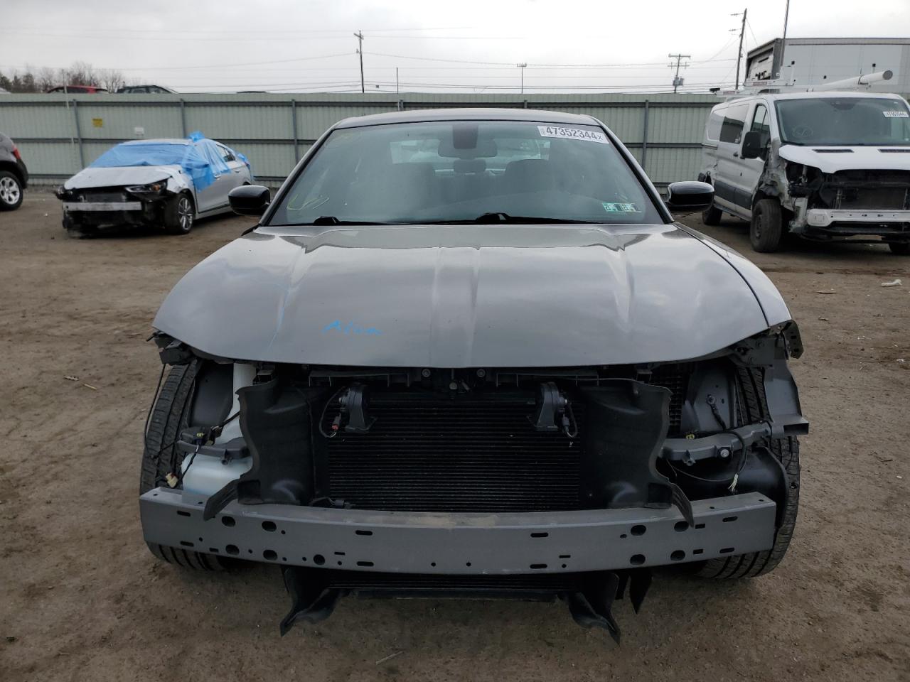 Photo 4 VIN: 2C3CDXJG8KH706898 - DODGE CHARGER 