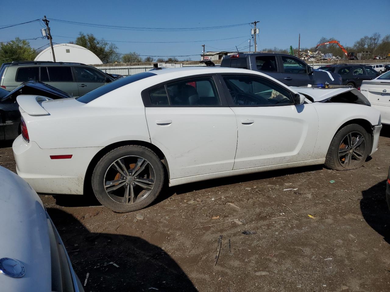 Photo 2 VIN: 2C3CDXJGXEH106212 - DODGE CHARGER 