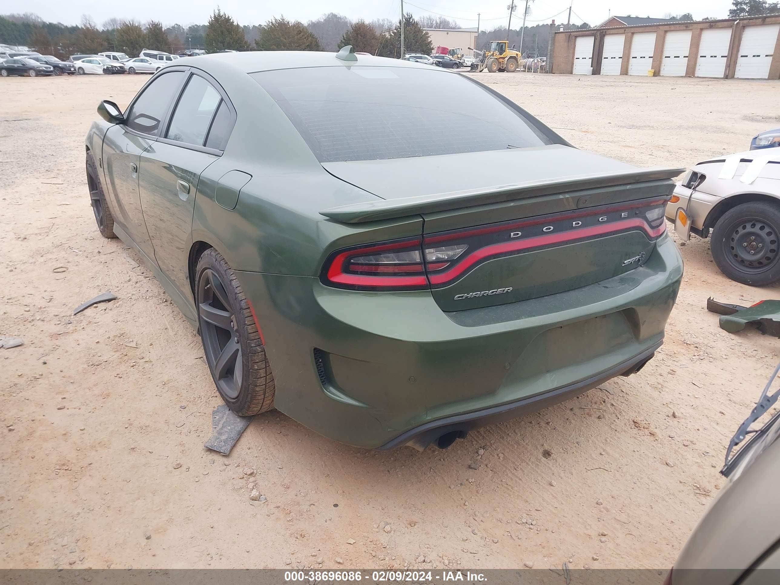 Photo 2 VIN: 2C3CDXL95JH247049 - DODGE CHARGER 