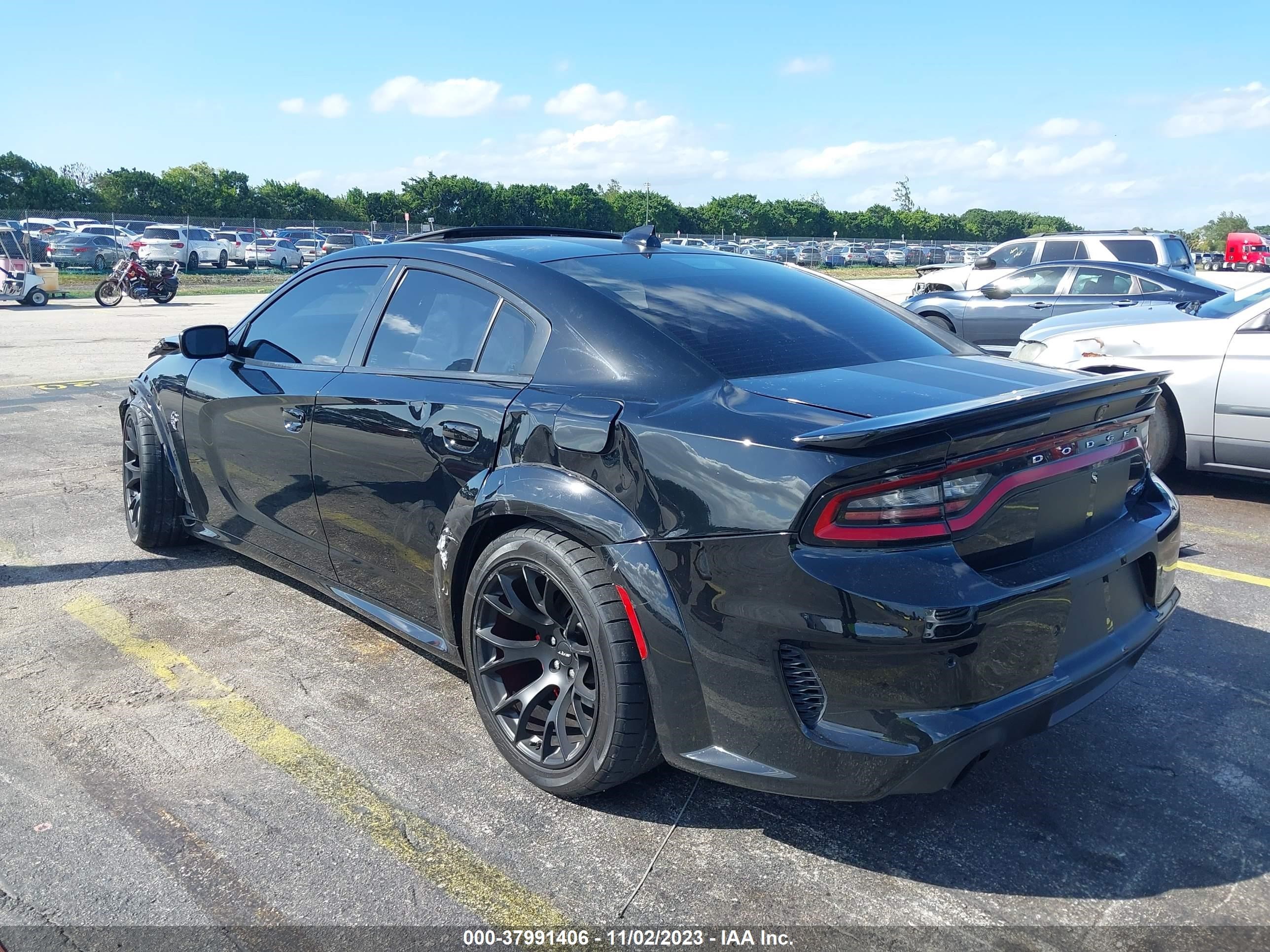 Photo 2 VIN: 2C3CDXL98LH215716 - DODGE CHARGER 