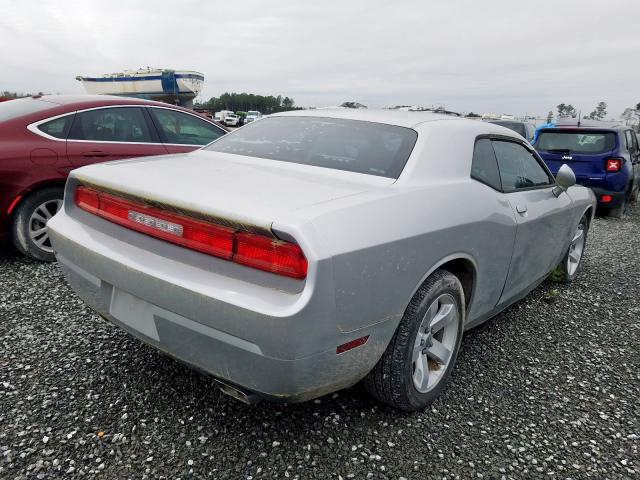 Photo 3 VIN: 2C3CDYAG0CH208704 - DODGE CHALLENGER 