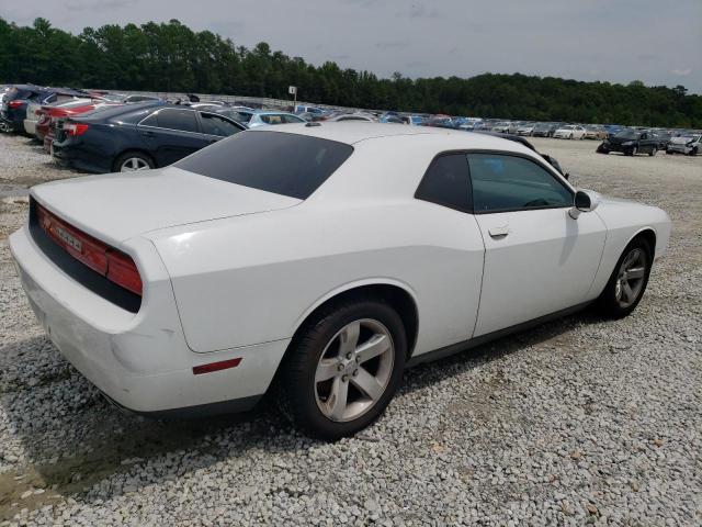 Photo 2 VIN: 2C3CDYAG0DH524332 - DODGE CHALLENGER 