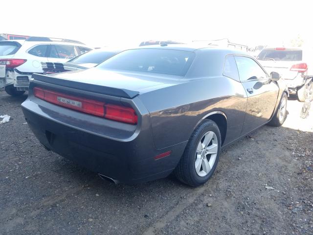 Photo 3 VIN: 2C3CDYAG0DH590640 - DODGE CHALLENGER 