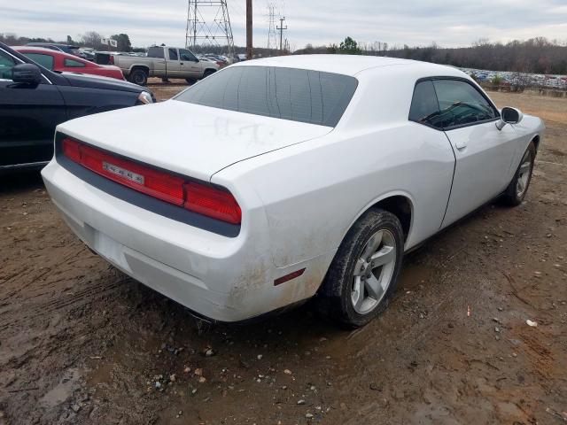 Photo 3 VIN: 2C3CDYAG0DH609235 - DODGE CHALLENGER 