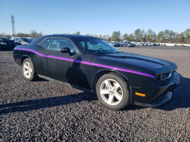 Photo 3 VIN: 2C3CDYAG0DH676143 - DODGE CHALLENGER 