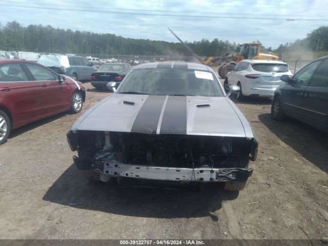 Photo 5 VIN: 2C3CDYAG0EH110890 - DODGE CHALLENGER 