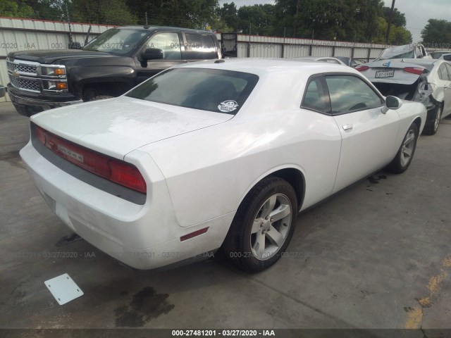 Photo 3 VIN: 2C3CDYAG0EH208446 - DODGE CHALLENGER 