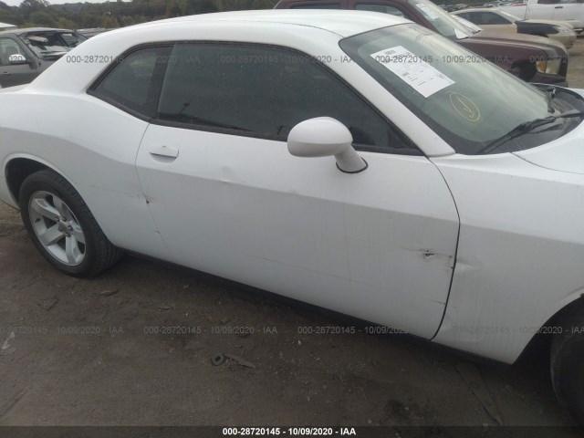 Photo 5 VIN: 2C3CDYAG0EH244914 - DODGE CHALLENGER 