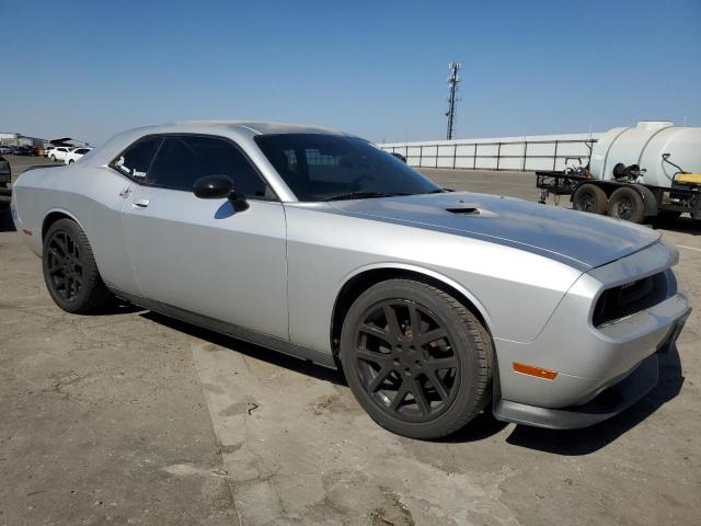 Photo 3 VIN: 2C3CDYAG1CH121121 - DODGE CHALLENGER 