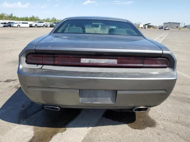 Photo 5 VIN: 2C3CDYAG1CH133737 - DODGE CHALLENGER 