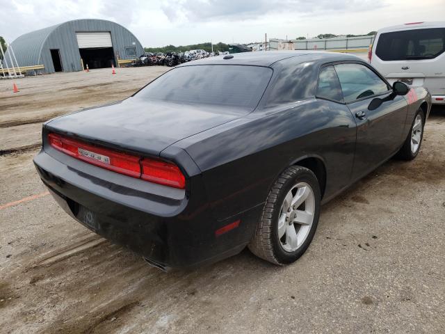 Photo 3 VIN: 2C3CDYAG1CH144561 - DODGE CHALLENGER 