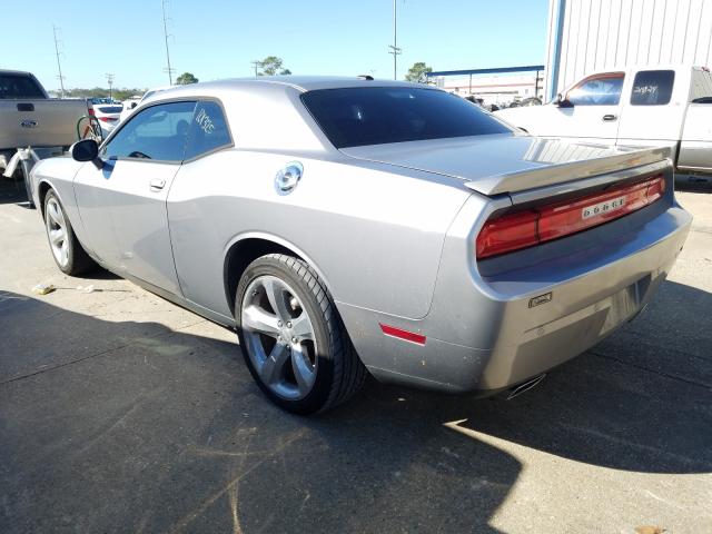 Photo 2 VIN: 2C3CDYAG1DH632801 - DODGE CHALLENGER 