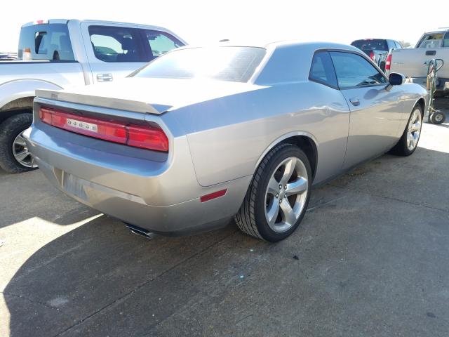 Photo 3 VIN: 2C3CDYAG1DH632801 - DODGE CHALLENGER 