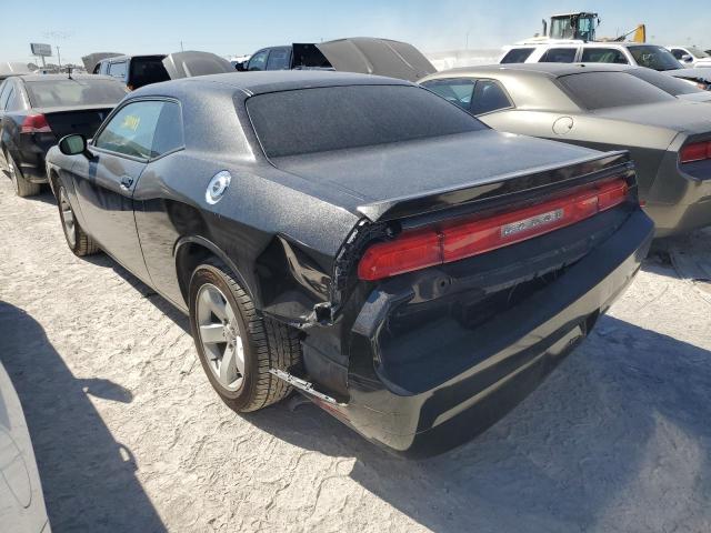 Photo 2 VIN: 2C3CDYAG1DH645760 - DODGE CHALLENGER 