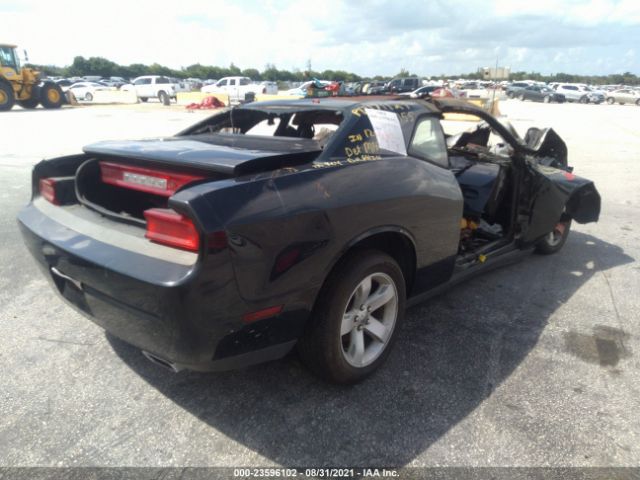 Photo 3 VIN: 2C3CDYAG1DH646004 - DODGE CHALLENGER 