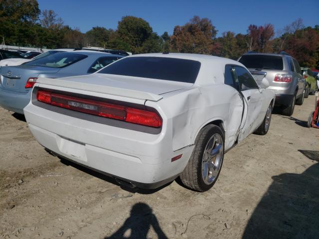 Photo 3 VIN: 2C3CDYAG1DH651168 - DODGE CHALLENGER 