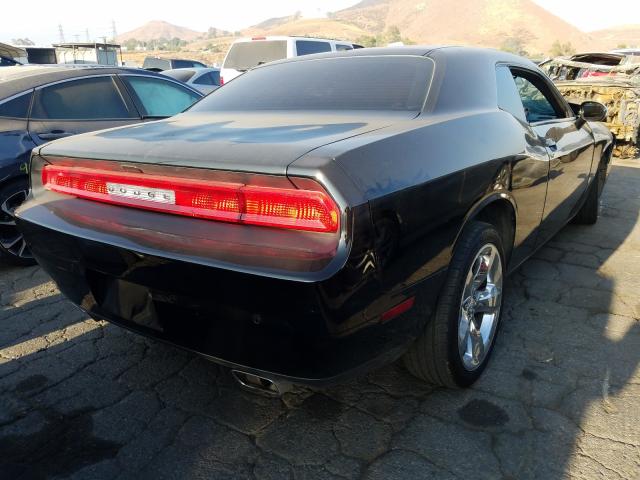 Photo 3 VIN: 2C3CDYAG1DH665863 - DODGE CHALLENGER 