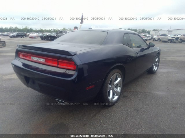 Photo 3 VIN: 2C3CDYAG1DH679293 - DODGE CHALLENGER 