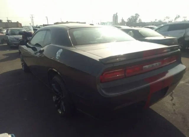 Photo 2 VIN: 2C3CDYAG1DH679715 - DODGE CHALLENGER 