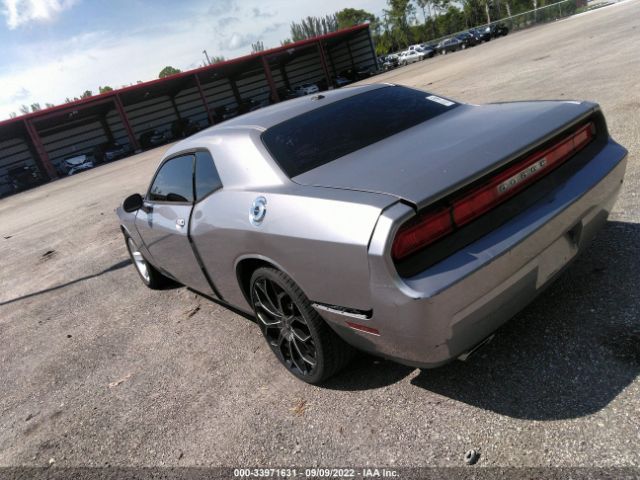 Photo 2 VIN: 2C3CDYAG1EH133627 - DODGE CHALLENGER 