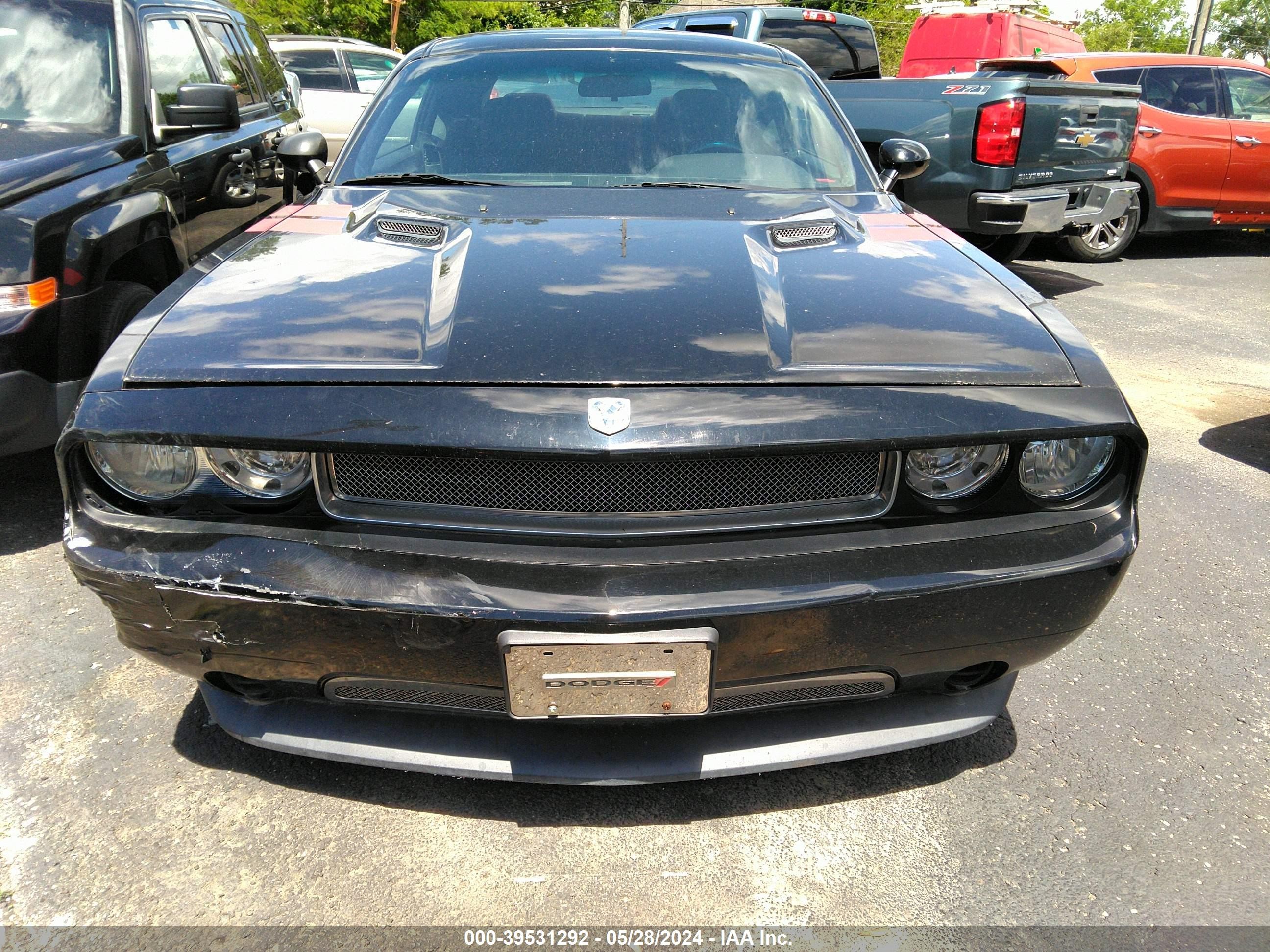 Photo 11 VIN: 2C3CDYAG1EH311178 - DODGE CHALLENGER 