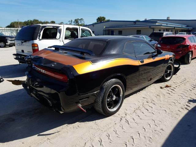 Photo 3 VIN: 2C3CDYAG2CH280794 - DODGE CHALLENGER 