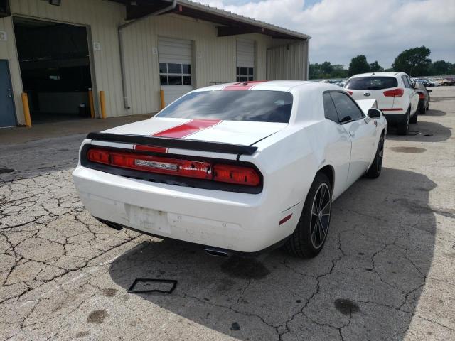 Photo 3 VIN: 2C3CDYAG2DH500615 - DODGE CHALLENGER 