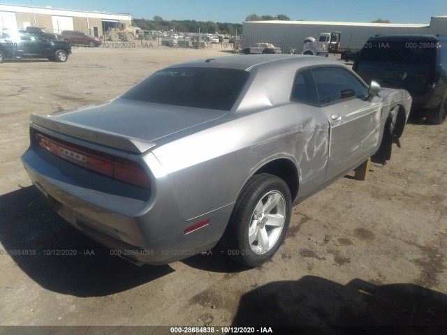 Photo 3 VIN: 2C3CDYAG2DH599727 - DODGE CHALLENGER 